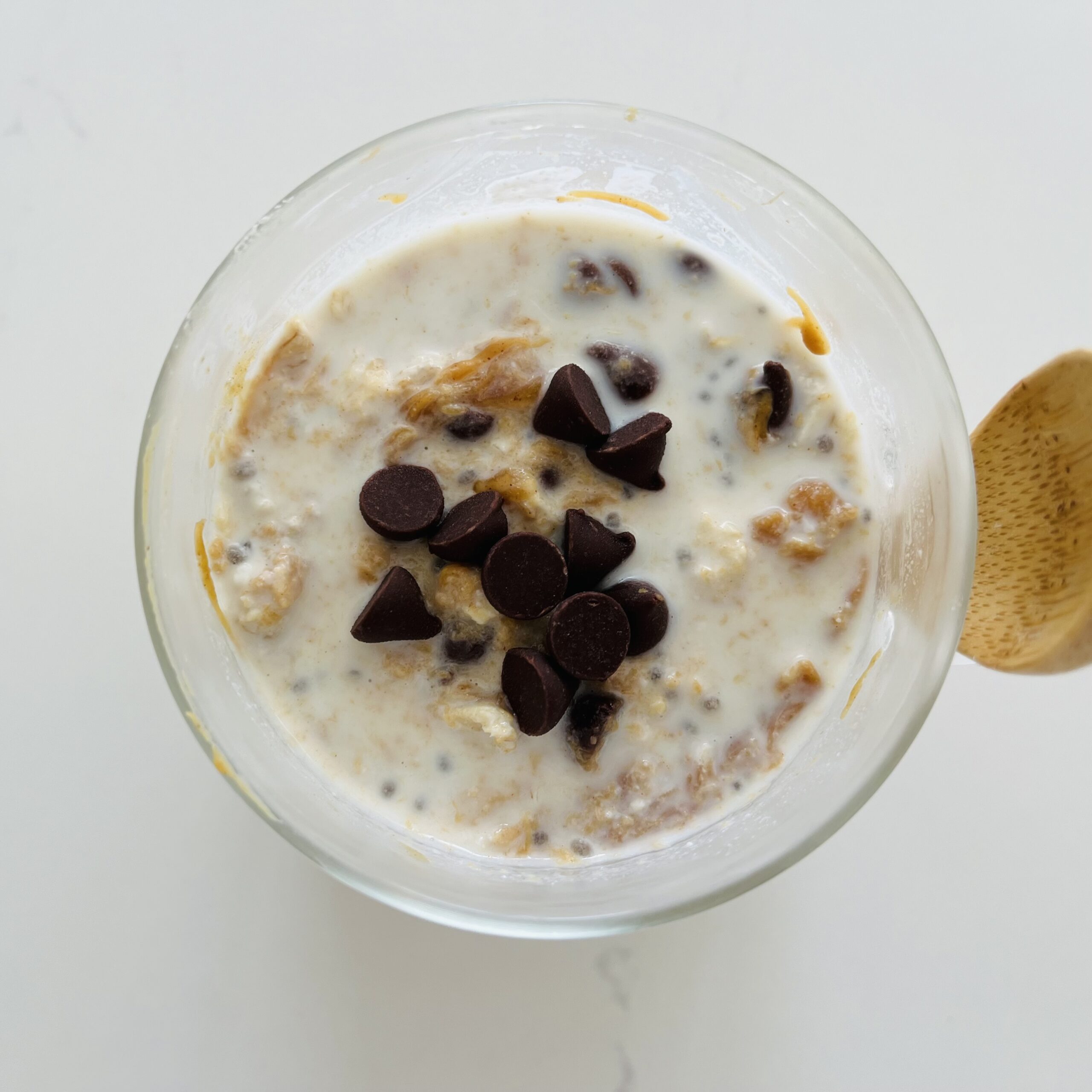 chocolate and peanut butter overnight oats