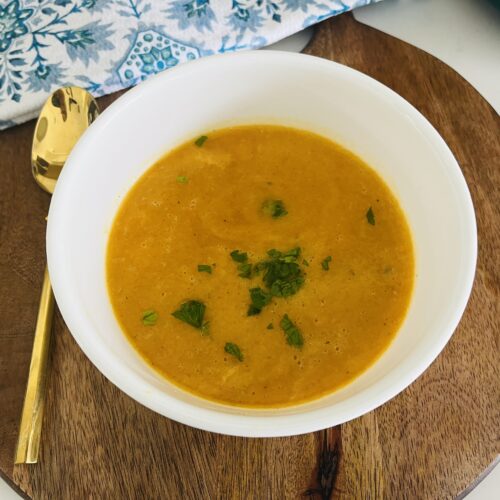 Slow cooker Butternut squash & Crisp Apple Soup