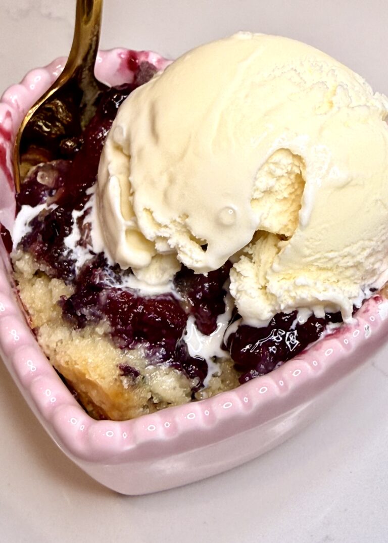 Easy Mixed Berry Cobbler